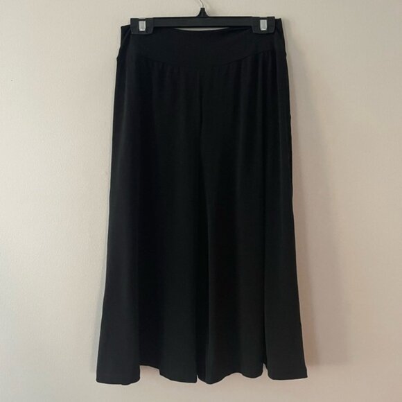 New Kim & Co Black Knee Length Stretch Pull On Gaucho Shorts Size Small bin 4D - Picture 4 of 4